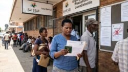 Akukho ukubuyekezwa, akukho grant: I-SASSA ixwayisa ngokumiswa kwezibonelelo ngenxa yokungahambisani nemithetho